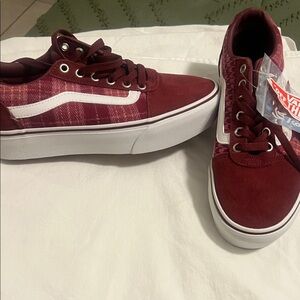 Vans Burgundy and White Plaid Sneakers size 8.5 women’s never worn new in box